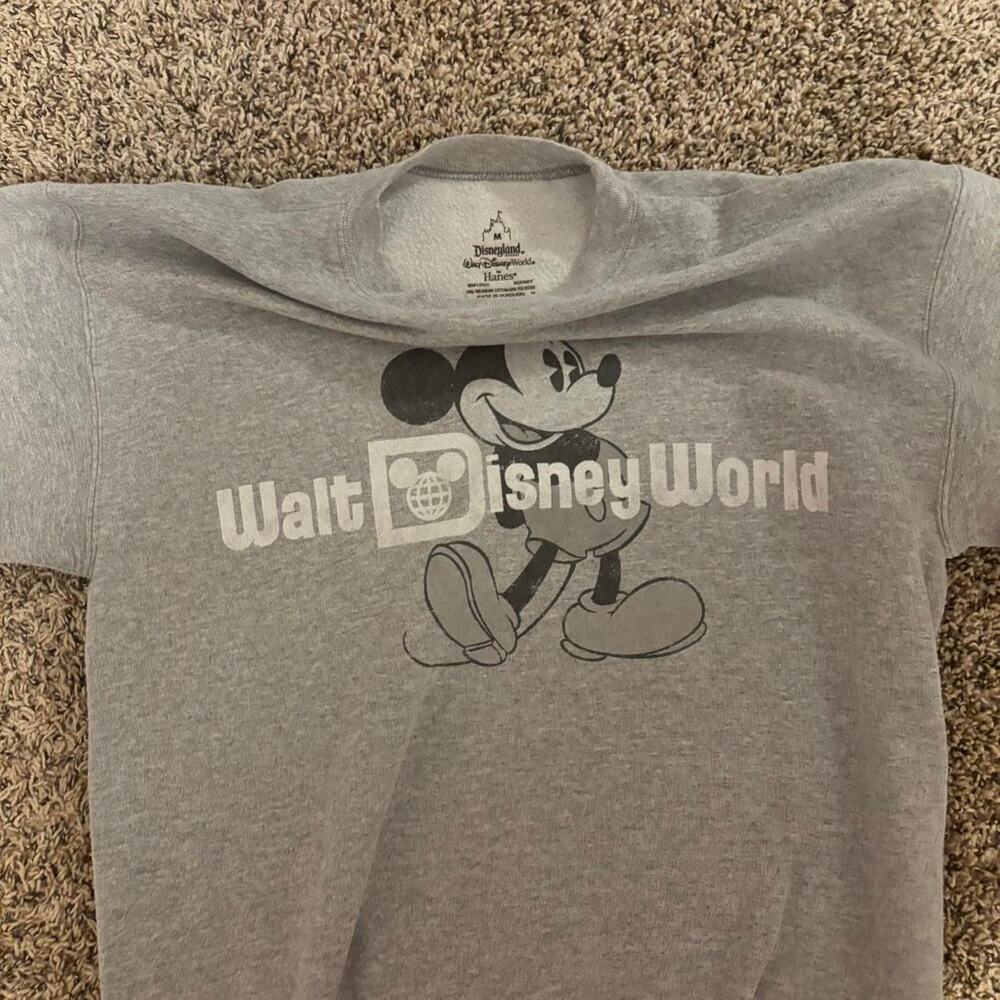 Walt disney world crewneck with